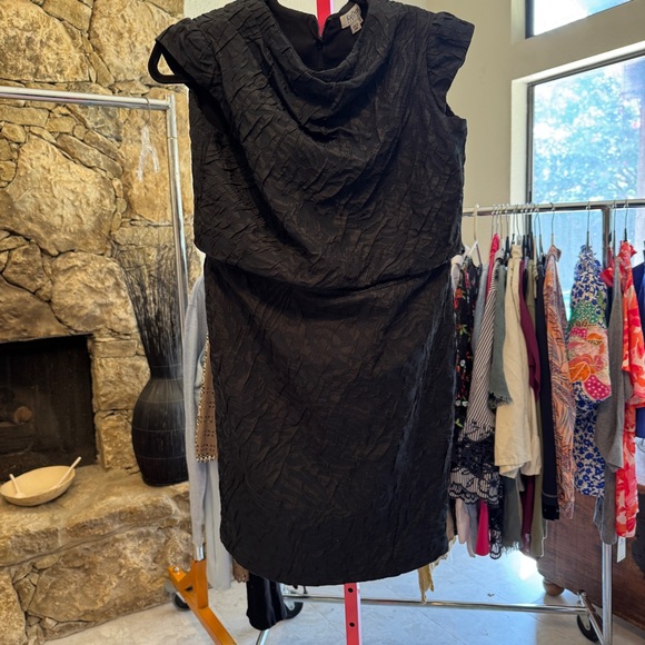 Kay Unger Black Ruched Cocktail Dress Size 12 - Picture 1 of 2